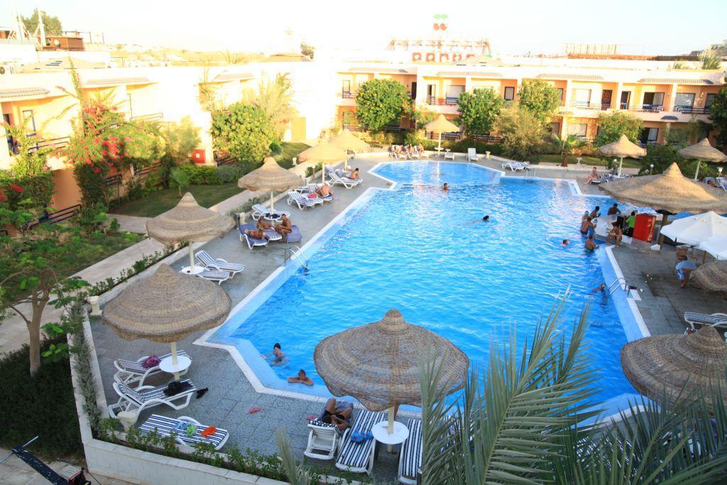 Resort Cataract & Aqua Park Naama Bay Sharm-el-Sheikh