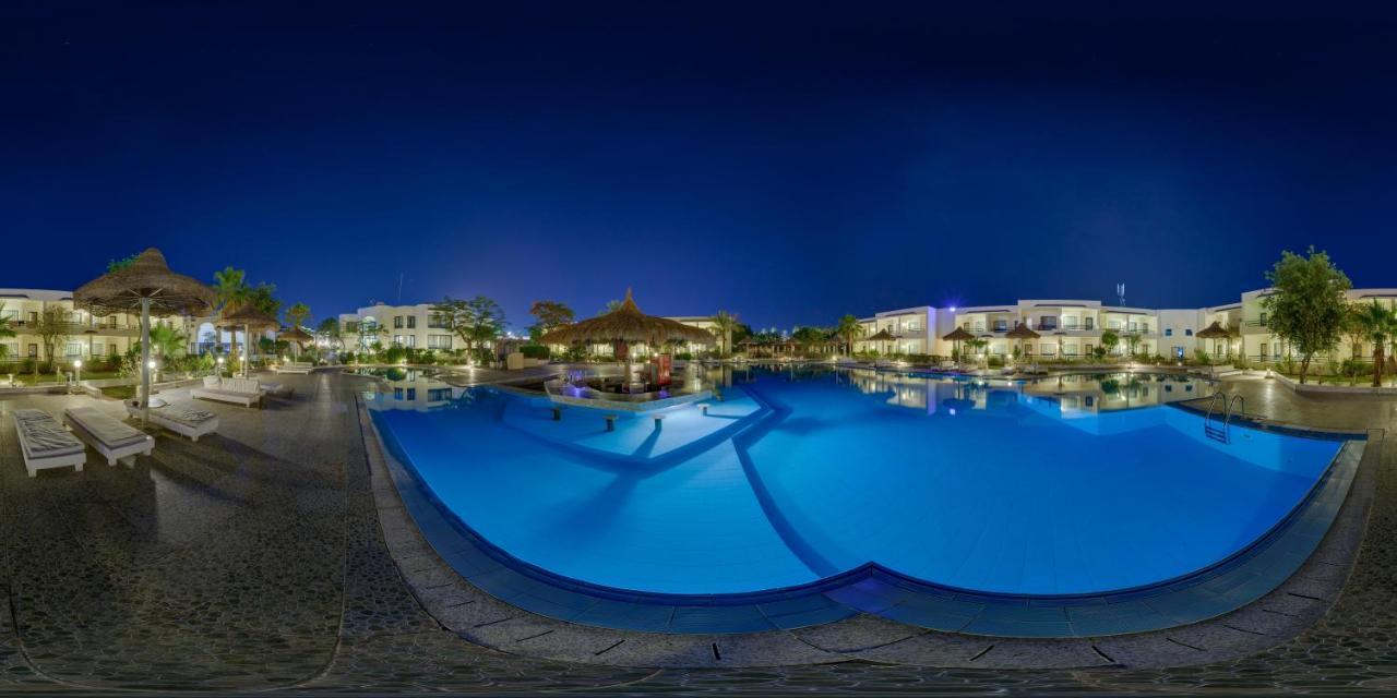 Resort Cataract & Aqua Park Naama Bay 4*