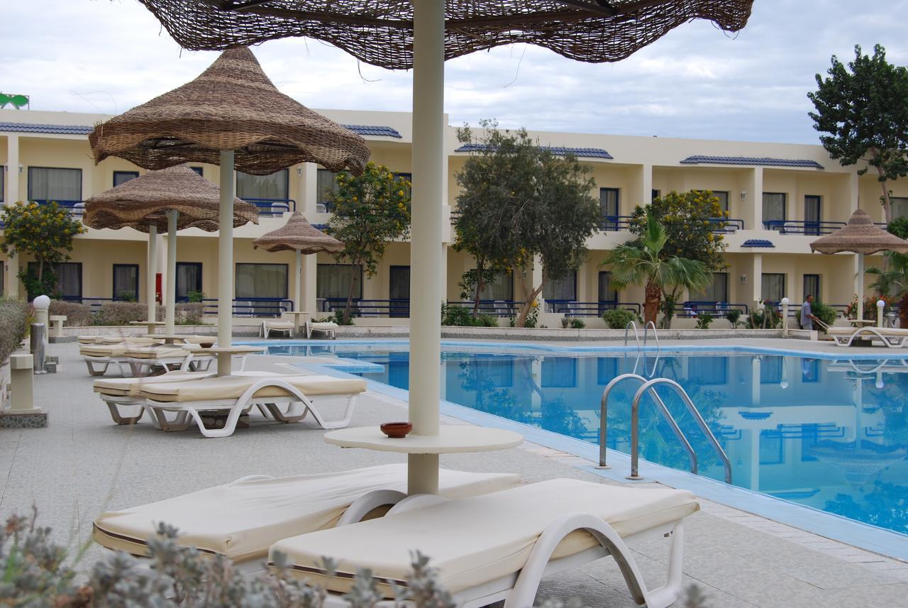 Cataract & Aqua Park Naama Bay 4*
