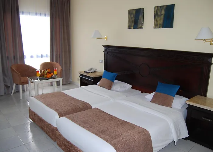 Cataract Resort Naama Bay
